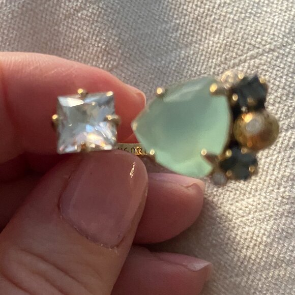 Henri Bendel Stone & Gold ring moi and toi green and clear stone gold ring - Picture 7 of 7